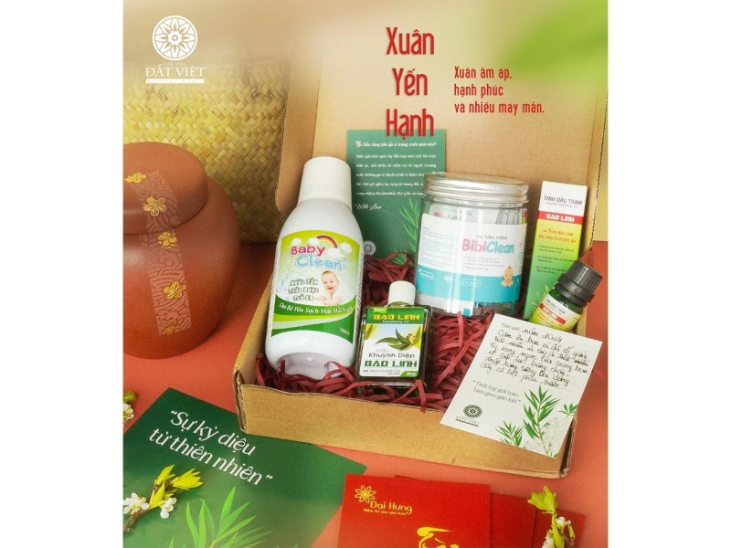 Set quà tặng cho bé "Yến hạnh" - Dầu khuynh diệp, Tinh dầu tràm Huế, Nước tắm thảo dược, gạc rơ lưỡi