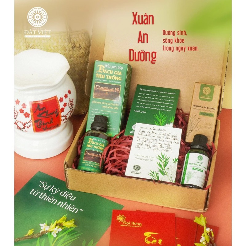 Set quà tặng cha mẹ "An Dưỡng" - Dầu xoa bóp thảo dược, tinh dầu sả chanh, đèn xông gốm bát tràng